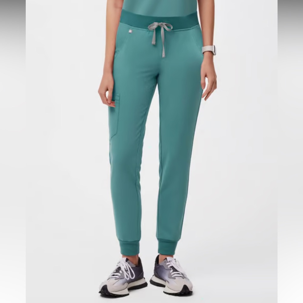 Figs Zamora Jogger Scrub Pants™ size XS in teal